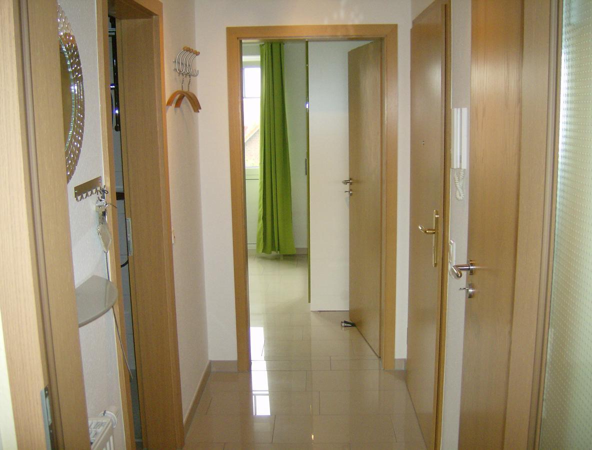 Krabbentaucher 1**** เนสเมอร์ซิเอล ภายนอก รูปภาพ
